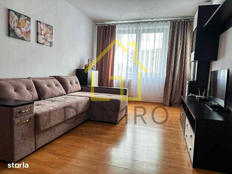 Apartament cu 2 camere decomandat în Mihai Bravu