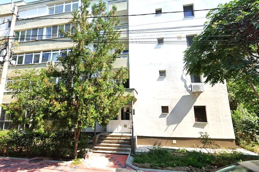 Garsonieră decomandată, mobilată în Vitan