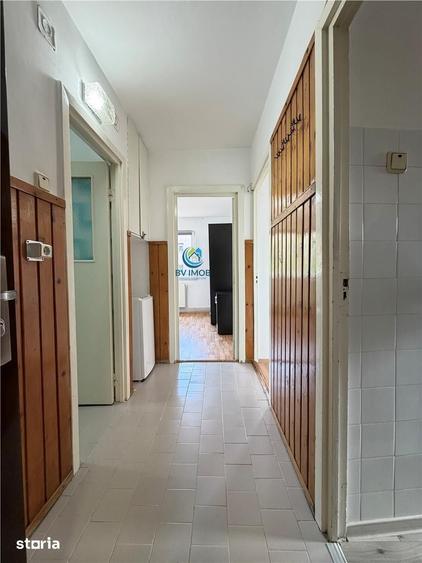 Vanzare apartament 2 camere decomandat, Grivitei, etajul 2, insorit - 4