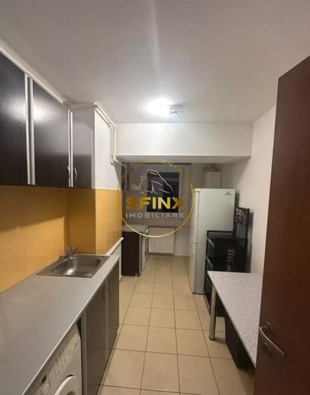 Garsonieră decomandată, mobilată în Vitan