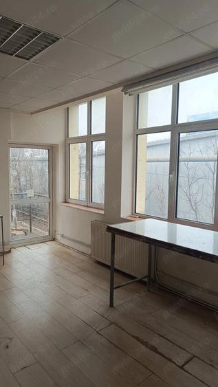 Spațiu comercial, de 34 mp, în Central