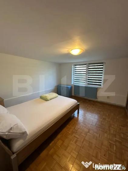 Doua apartamente la casa, teren 250 mp, gradina, garaj, - 15