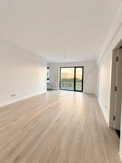 Apartament cu 2 camere semidecomandat în Sisești