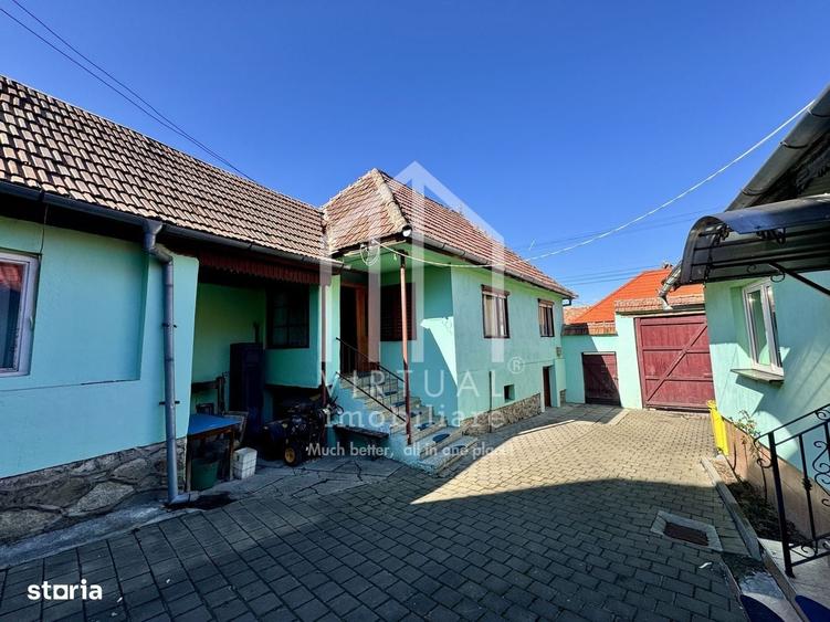 Casă cu 4 camere cu Teren 490 Mp în Rășinari