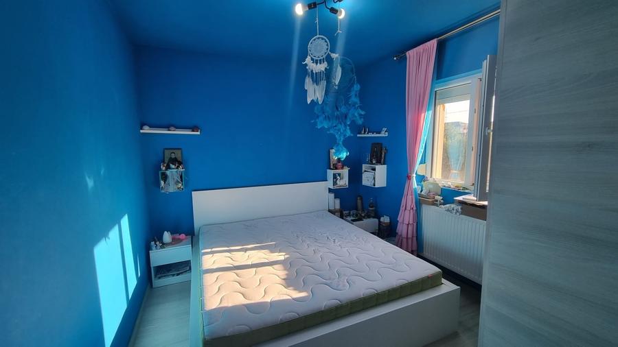 Apartament cu 2 camere decomandat în Cug