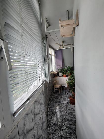 Apartament cu 5 camere decomandat, mobilat în Central