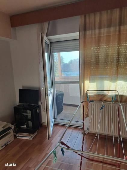 Apartament cu 4 camere decomandat în Lucian Blaga