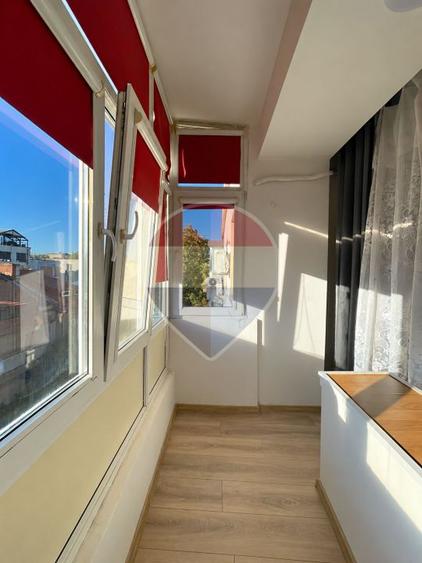 Apartament cu 2 camere decomandat în Floreasca