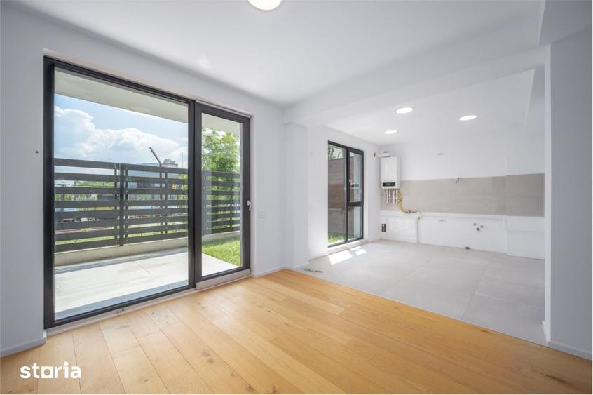 Casă cu 5 camere cu Teren 90 Mp în Central