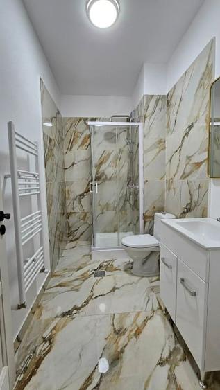 Apartament cu 2 camere decomandat, mobilat în Central