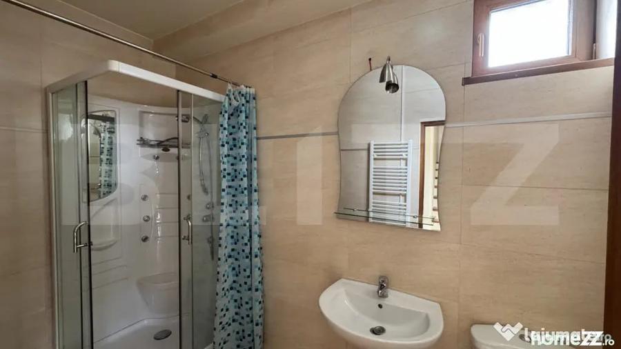 Apartament cu 4 camere decomandat în Brazda lui Novac