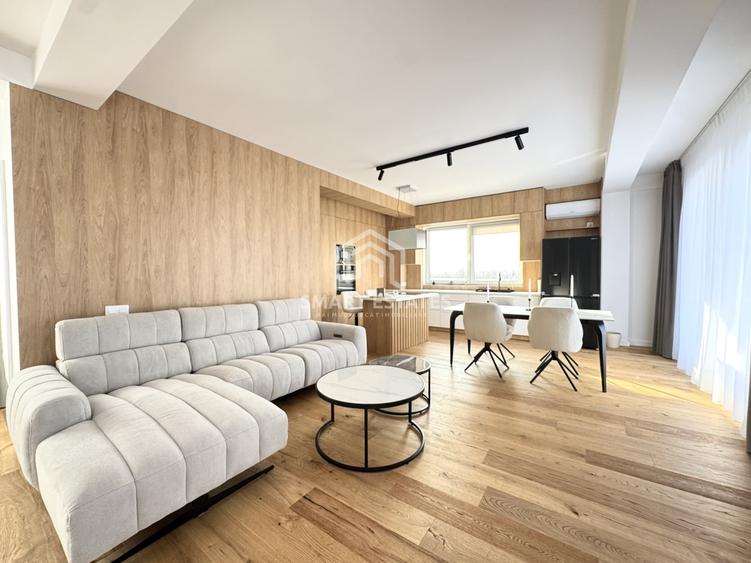 Apartament cu 4 camere decomandat, mobilat în Pipera