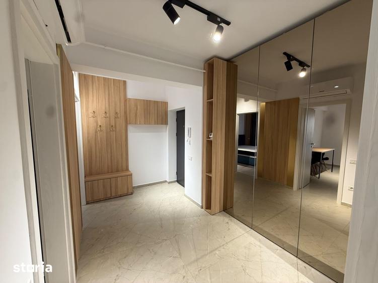Apartament cu 2 camere în Apărătorii Patriei
