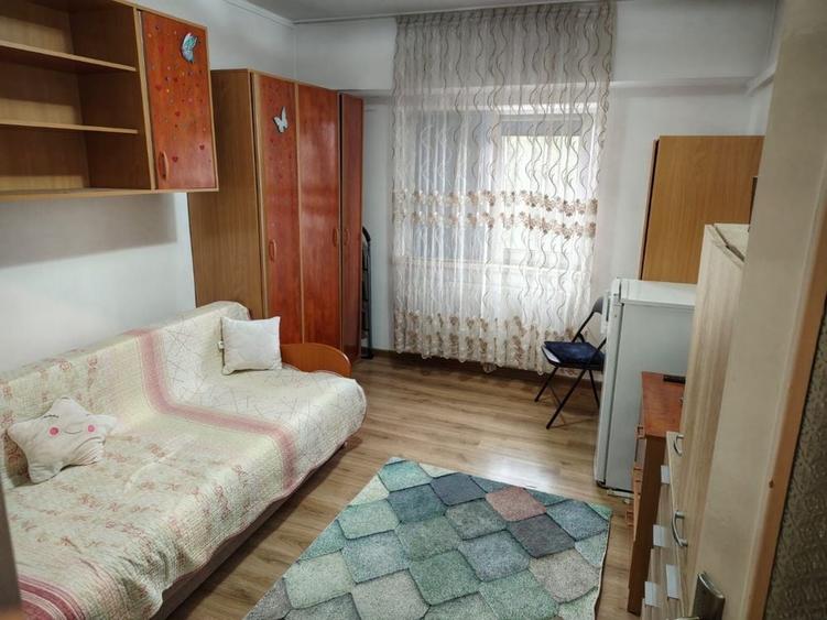 Apartament cu 2 camere decomandat în Ultracentral