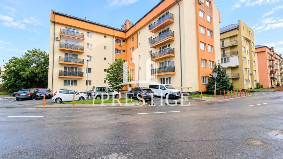 Apartament cu 3 camere decomandat, mobilat în Terezian