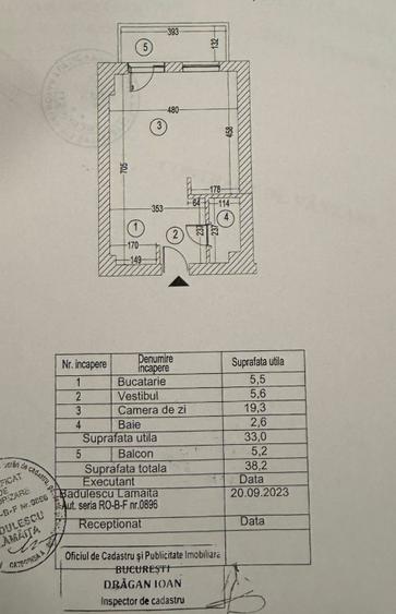 Apartament cu 3 camere decomandat, mobilat în Tineretului