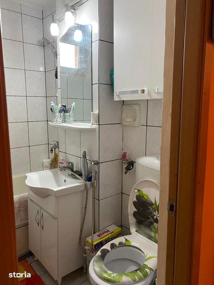 Apartament de 2 camere, decomandat, 58 mp., zona Decebal - 13