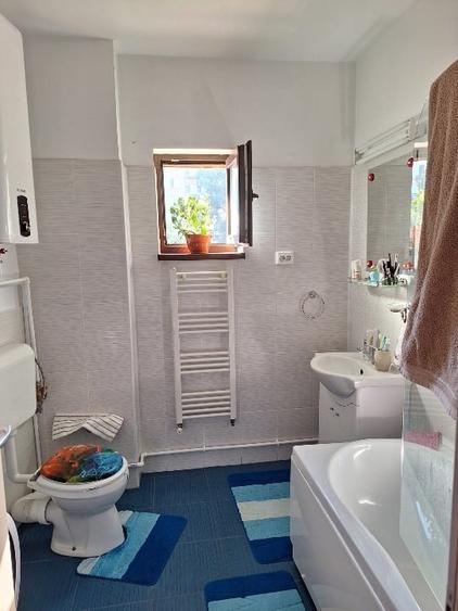 Apartament cu 2 camere decomandat, mobilat în Crângași