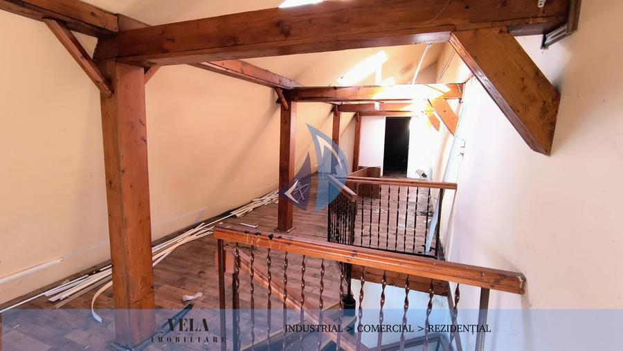 Casă individuală cu 5 camere cu Teren 306 Mp în 7 Noiembrie