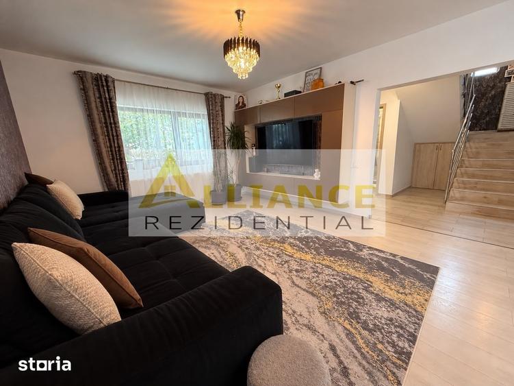 Casă cu 4 camere cu Teren 370 Mp în Central