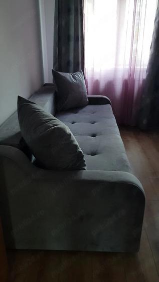 Apartament cu 4 camere decomandat în Baza 3