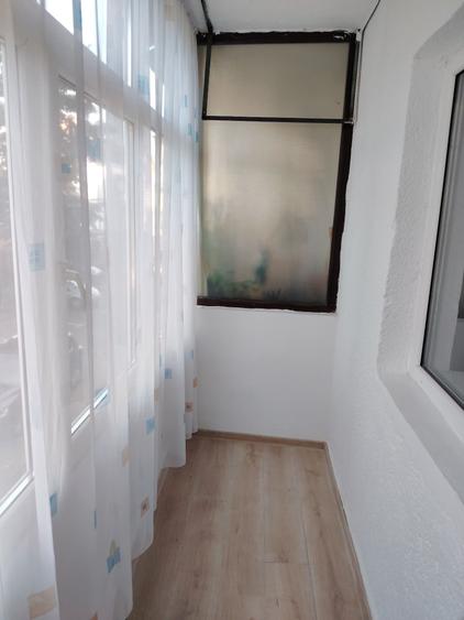 Apartament cu 3 camere decomandat în Nicolae Bălcescu