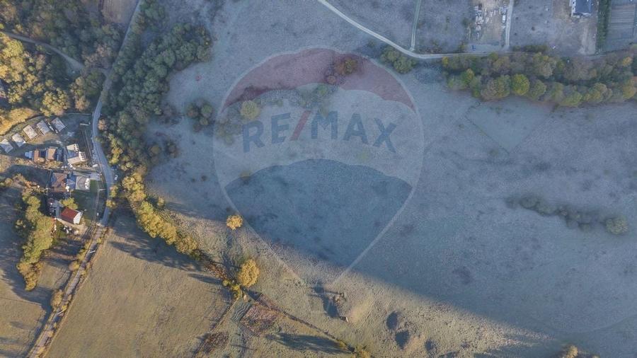Teren Construcții intravilan de 654 mp, în Cheile Râșnoavei