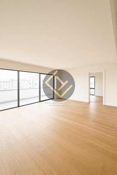 Apartament cu 3 camere decomandat în Dacia