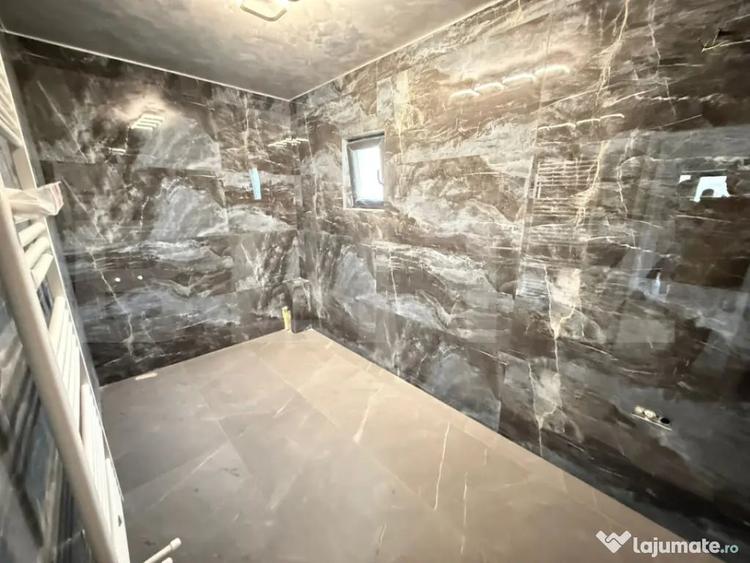 Casă cu 5 camere cu Teren 371 Mp în Central