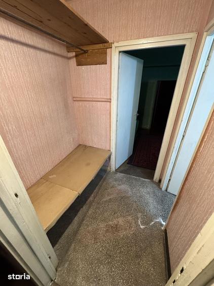 Apartament cu 2 camere în Micro 14
