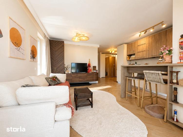 Apartament cu 2 camere semidecomandat, mobilat în Gheorgheni