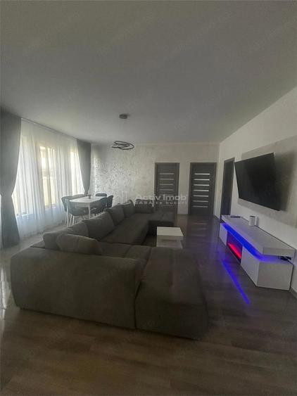 Casă cu 4 camere cu Teren 350 Mp în Central