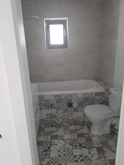 Casă cu 3 camere cu Teren 250 Mp în Berceni