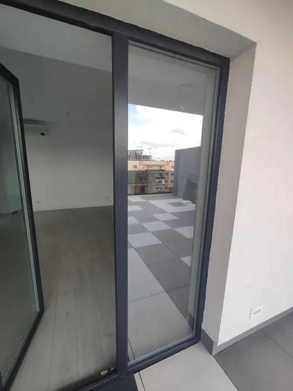 Apartament cu 2 camere în Theodor Pallady