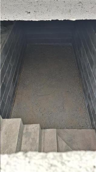 Casă individuală cu 4 camere cu Canalizare în Valea Lupului
