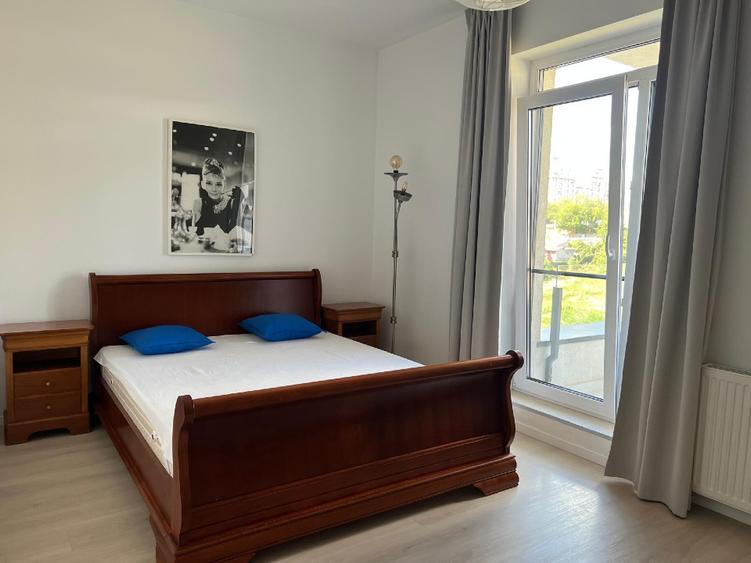 Apartament cu 3 camere decomandat în Floreasca