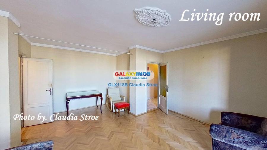 Apartament cu 2 camere semidecomandat, mobilat în Romană