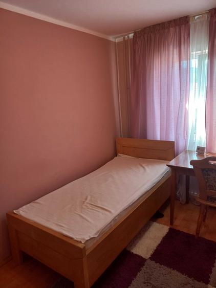 Apartament cu 3 camere decomandat în Mărăști