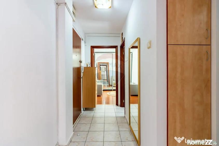 Apartament cu 2 camere decomandat în Industriilor