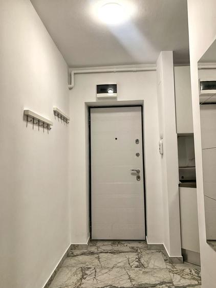 Apartament cu 4 camere în Drumul Taberei