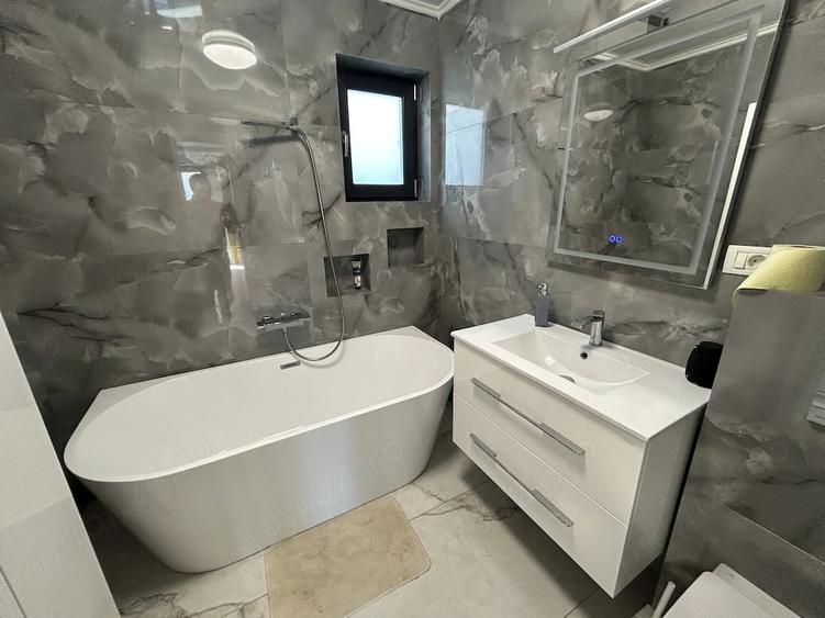 Casă cu Teren 470 Mp în Central
