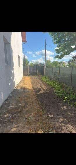 Casă cu 4 camere în Ștefan cel Mare