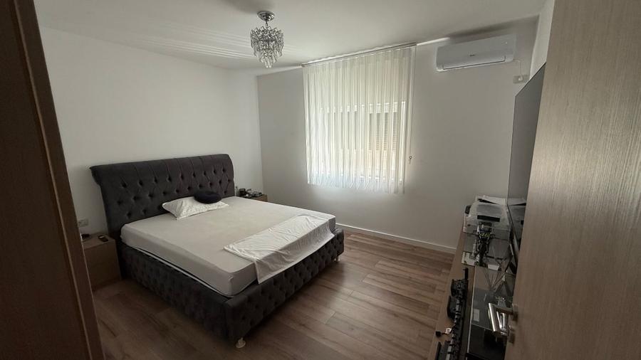 Duplex cu 3 camere cu Canalizare în Moșnița Nouă
