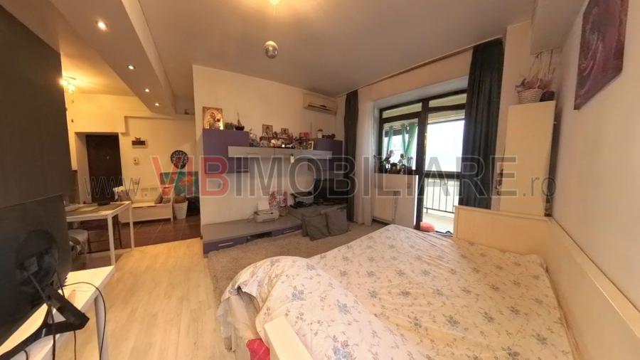 Apartament cu 2 camere semidecomandat în Vatra Luminoasă