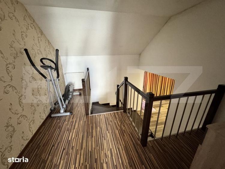 Casă cu 4 camere în Guruslău
