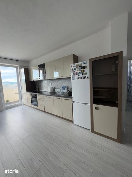 Apartament cu 2 camere decomandat în Ampoi 3
