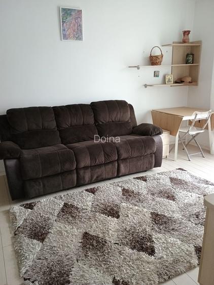 Inchiriez apartament cu doua camere in zona Titan Potcoava