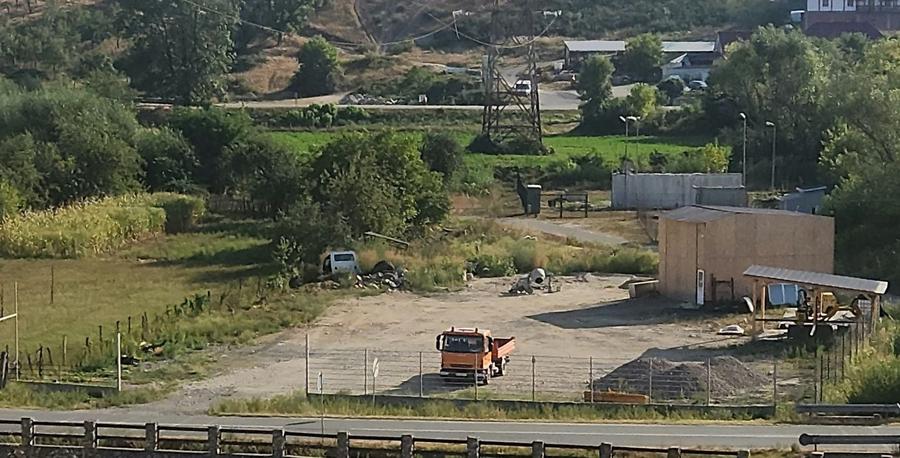 Spațiu comercial, în Soceni