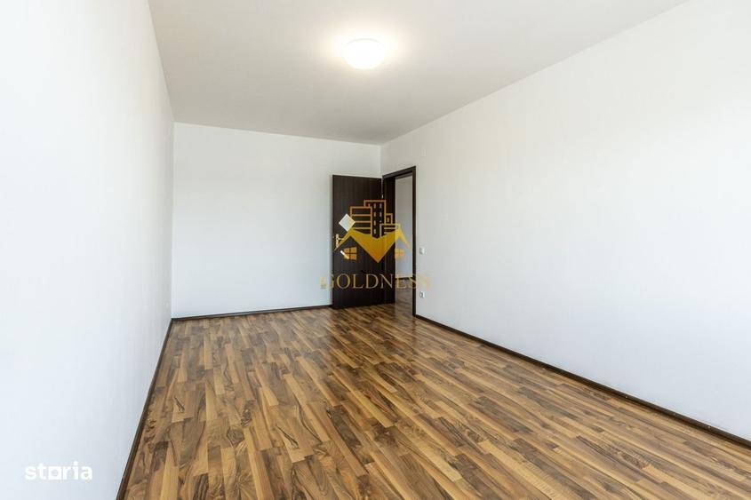 Apartament cu 4 camere semidecomandat, mobilat în Calea Turzii