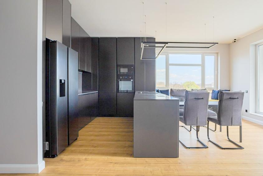 Laguna Residence, lux, vedere superba la lac, 2 locuri parcare in garaj - 5